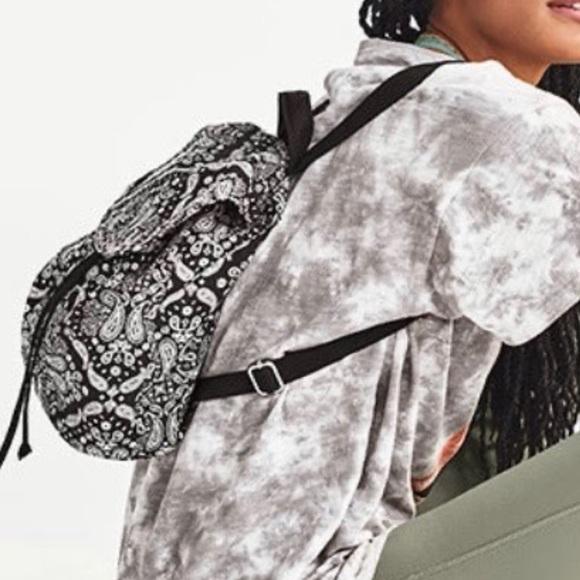 NWT ☀️NEW☀️VS Pink backpack - Picture 2 of 3